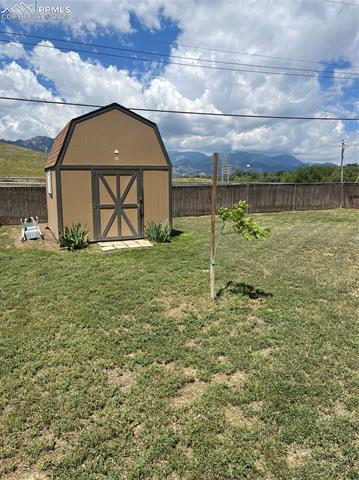 1046 Cambridge Avenue