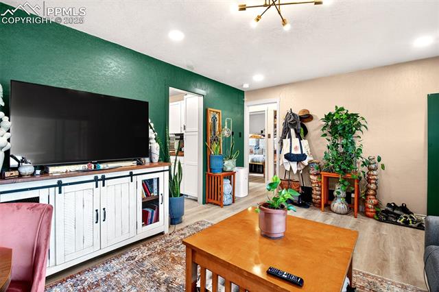 405 Wilhelmia Avenue