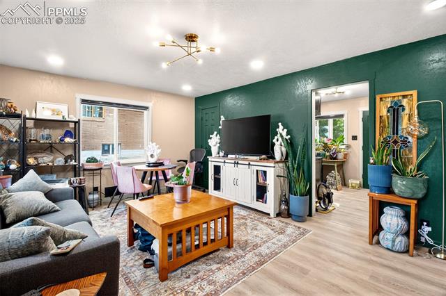 405 Wilhelmia Avenue