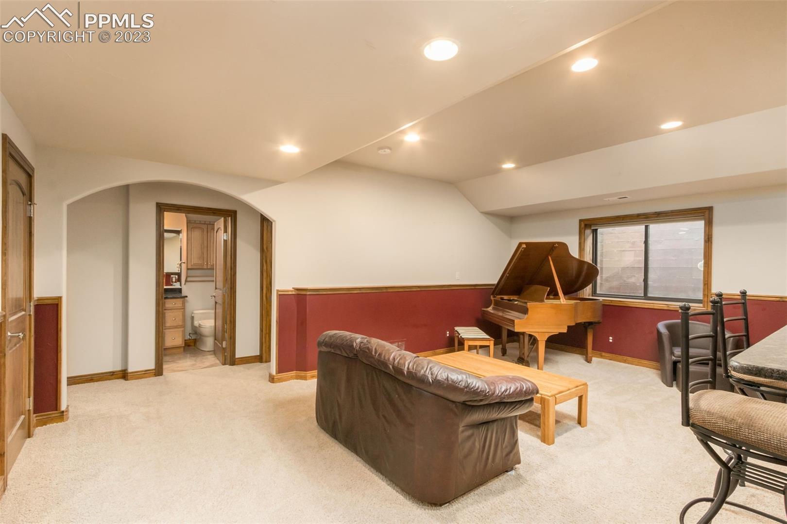 19610 Kevins View