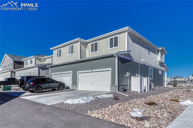 5861 Dakan Loop
