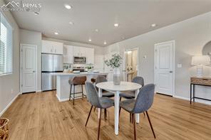 5861 Dakan Loop