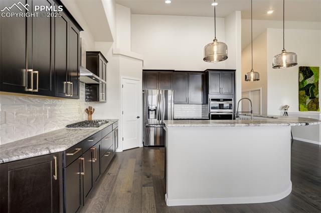 133 S Olympian Drive