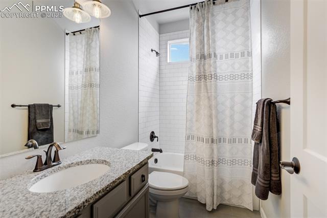 133 S Olympian Drive