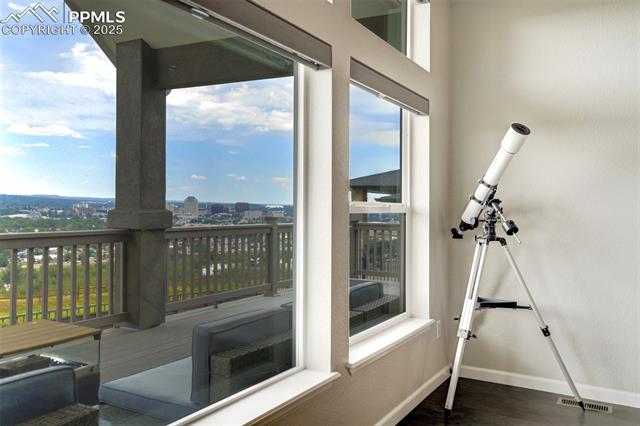 133 S Olympian Drive