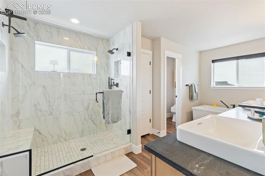6707 Thimble Court