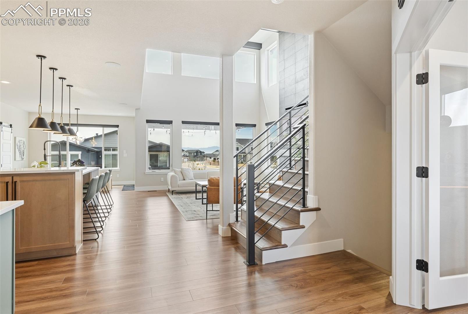 6707 Thimble Court
