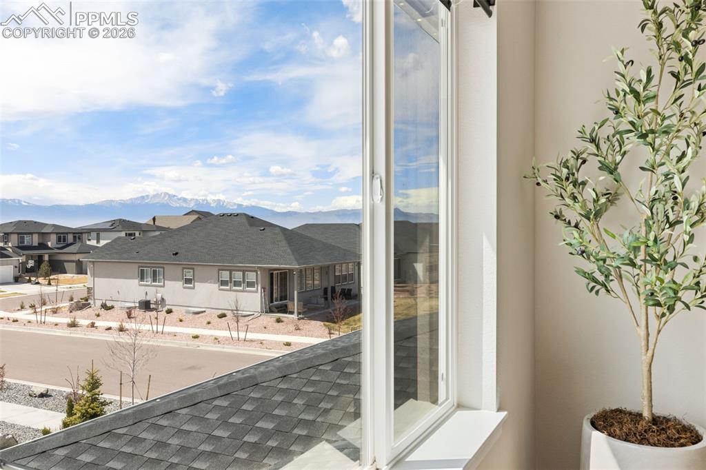 6707 Thimble Court