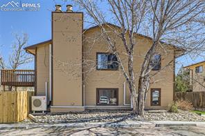 6731 W Dublin Loop