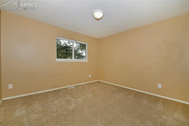4071 London Lane