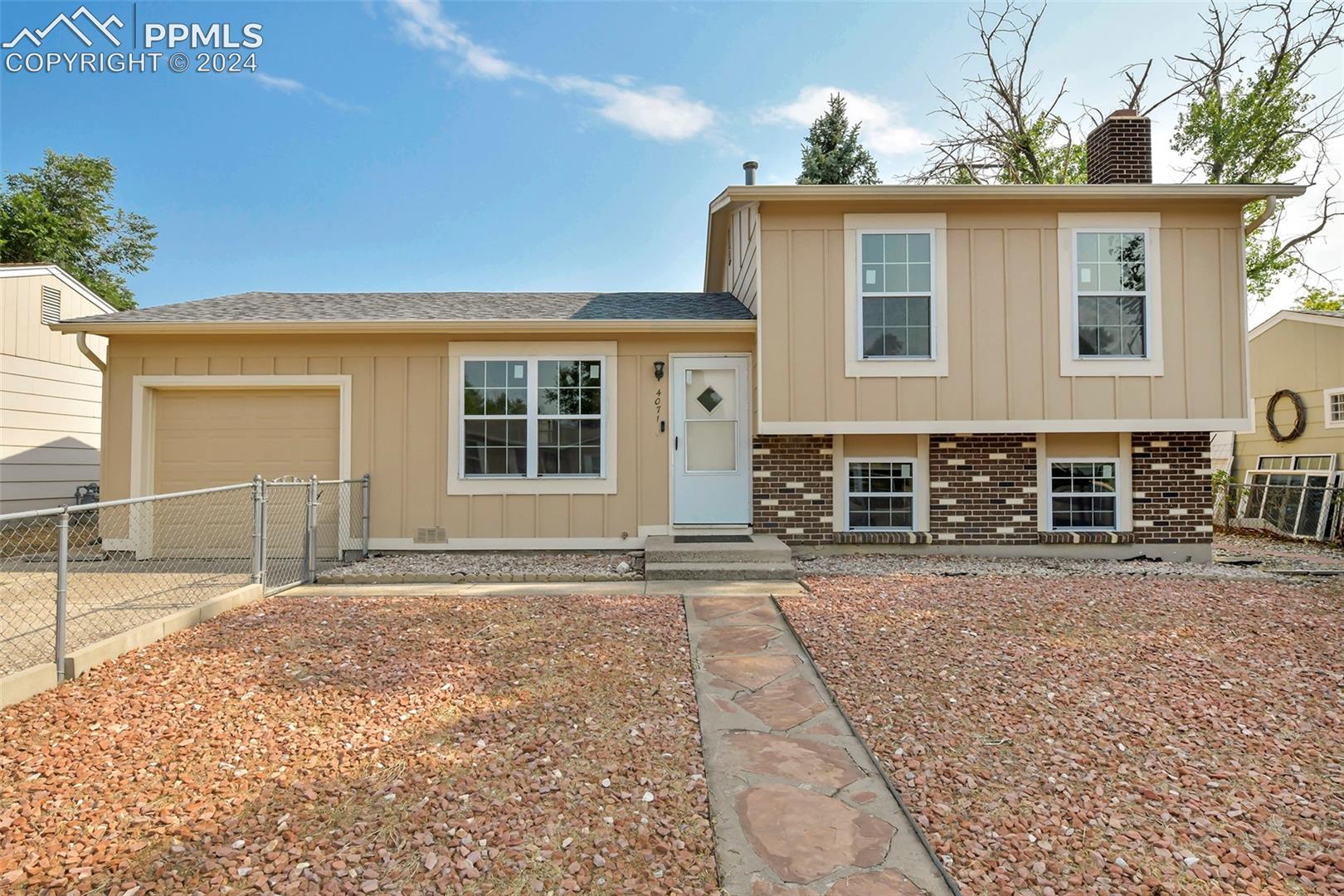 4071 London Lane