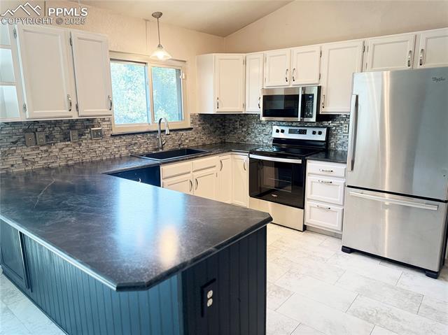 5117 Solar Ridge Drive