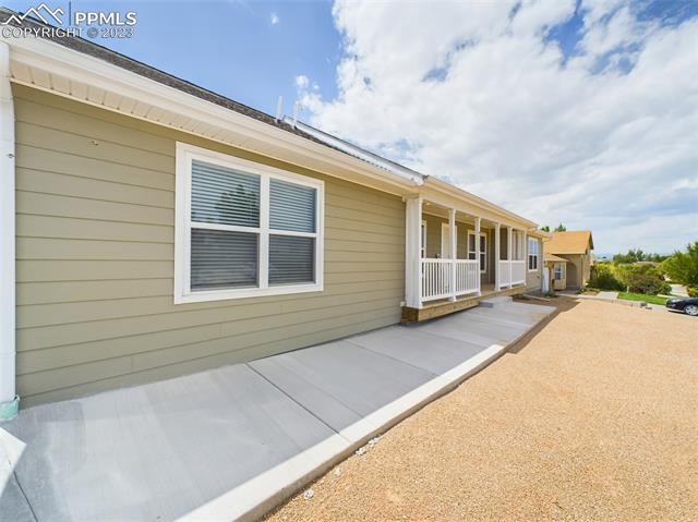 715 S Blakeland Drive