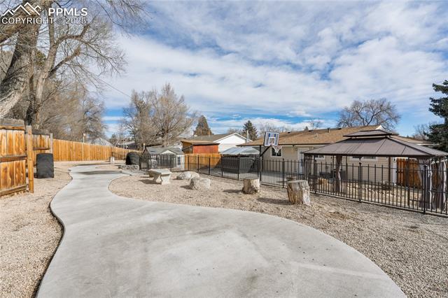 702 Kingsley Drive