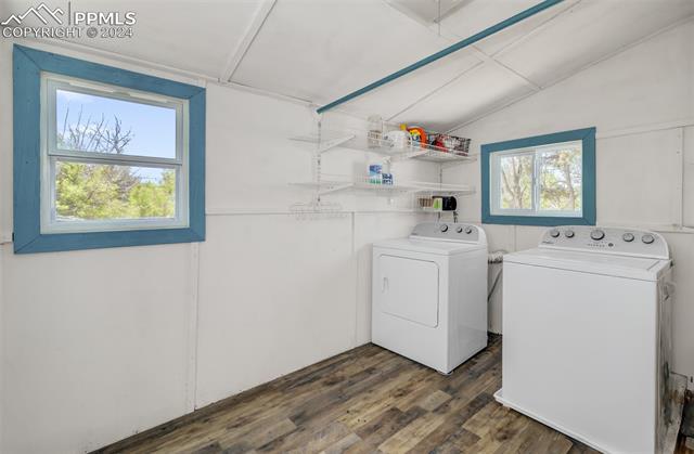 322 W Illinois Avenue