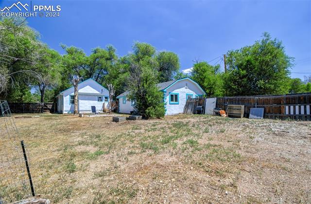 322 W Illinois Avenue