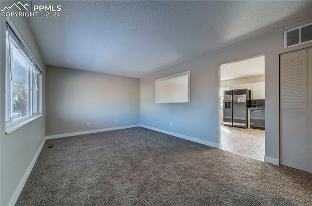 6935 Sullivan Avenue