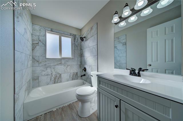 6935 Sullivan Avenue