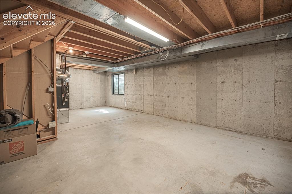 6917 Sproul Lane