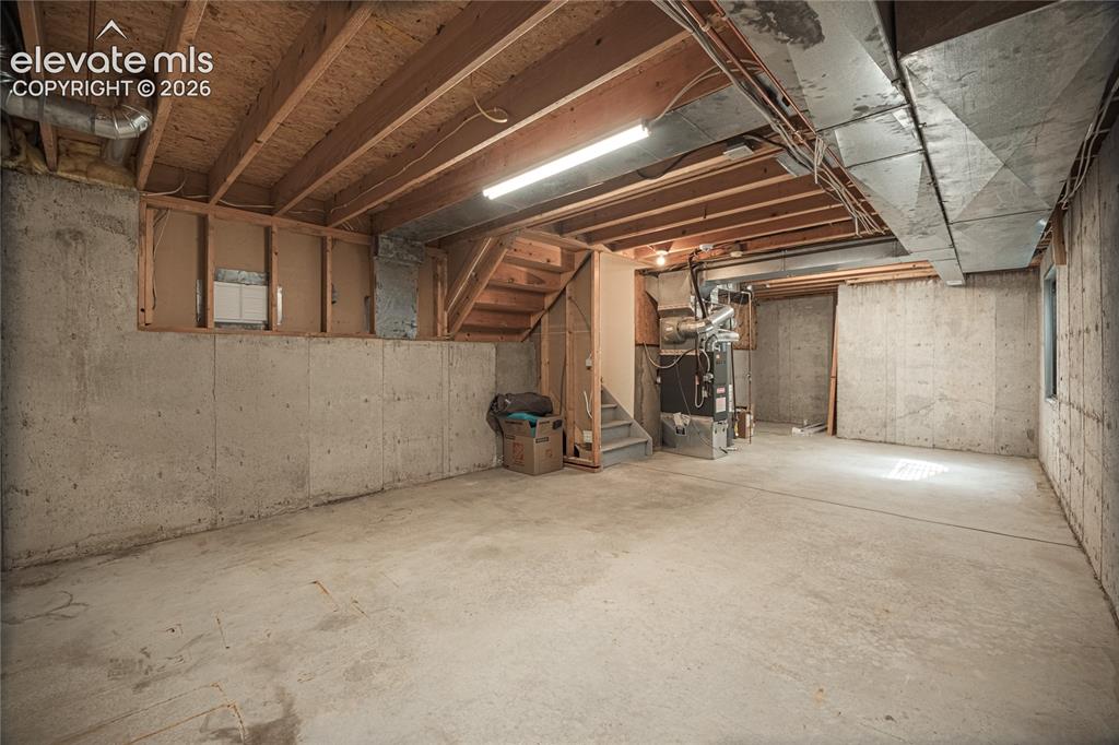 6917 Sproul Lane