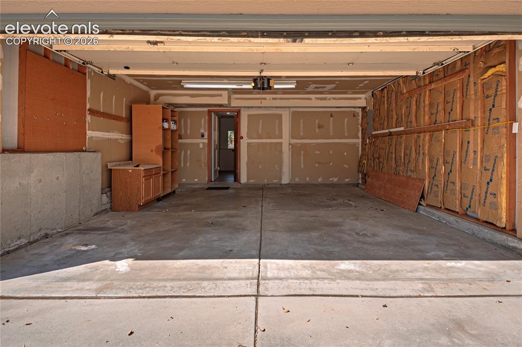 6917 Sproul Lane