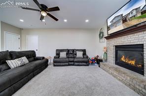 7326 Sue Lane