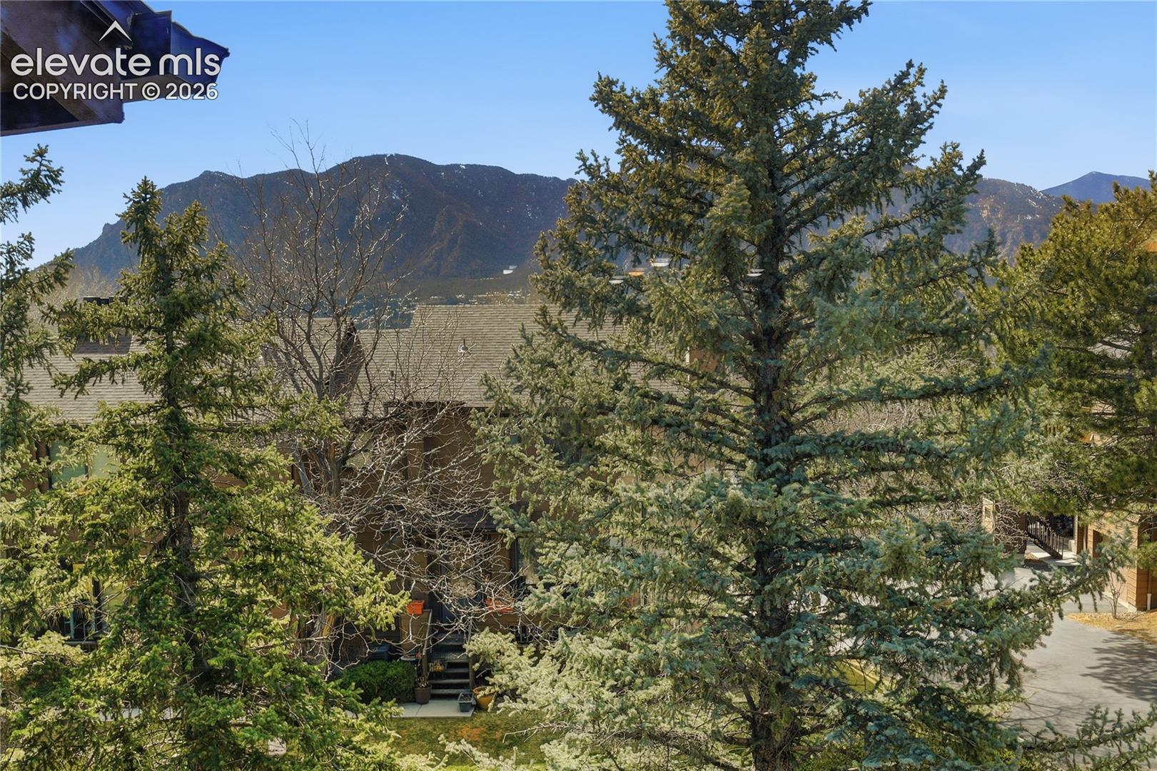 1032 Moorings Drive