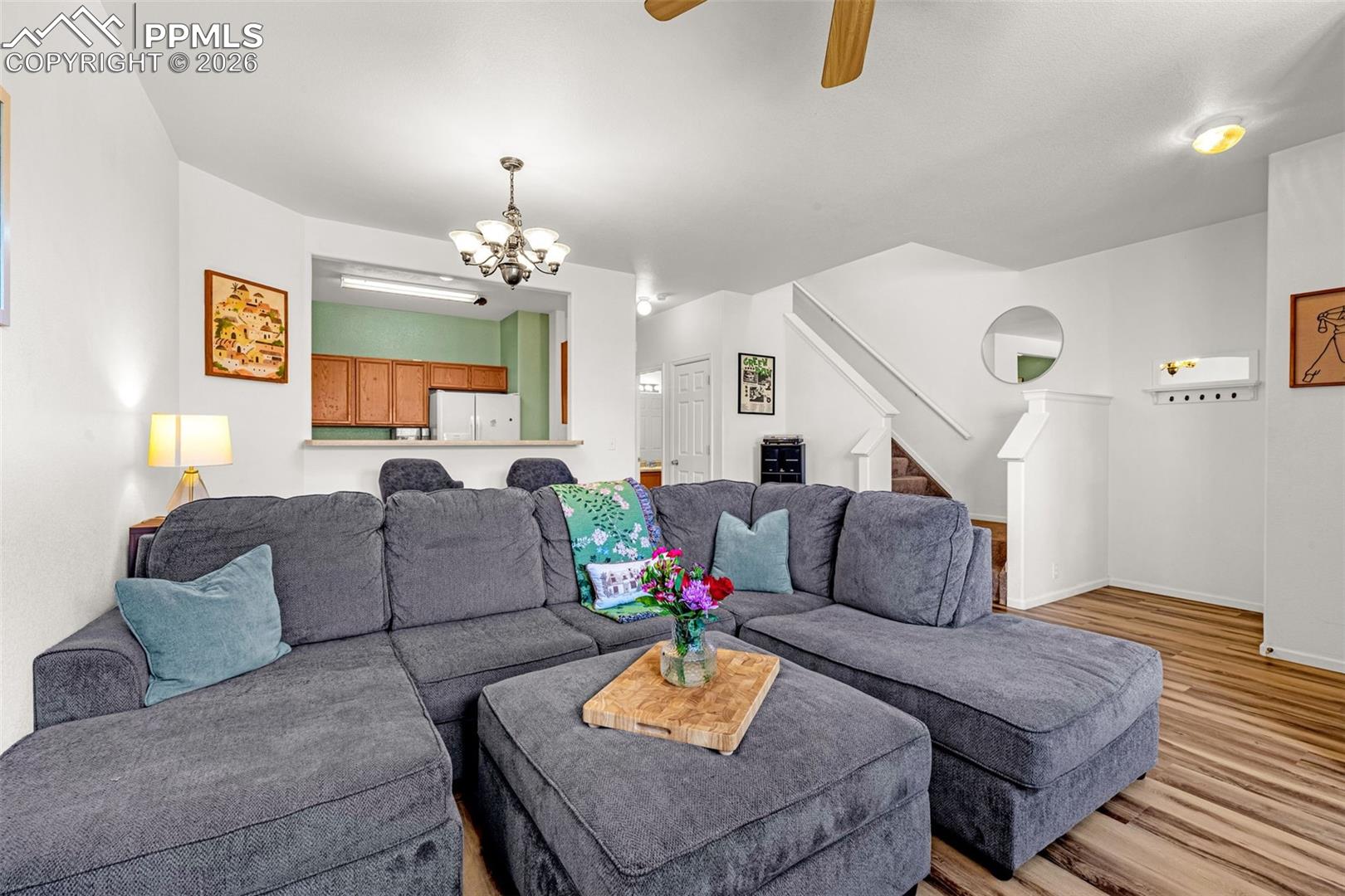 1649 Reilly Grove