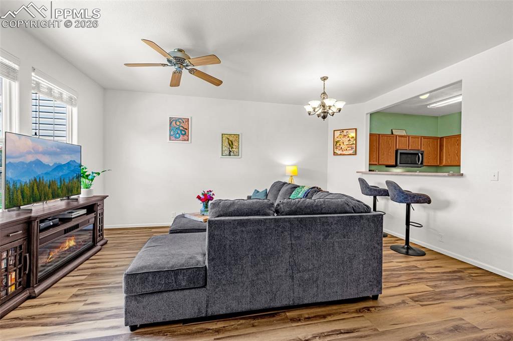 1649 Reilly Grove