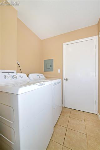 2127 S Corona Avenue