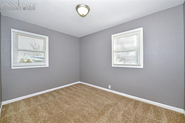 2127 S Corona Avenue