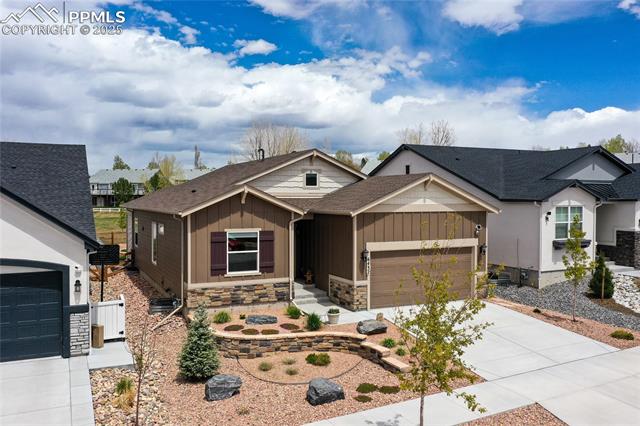 6432 Vistancia Avenue