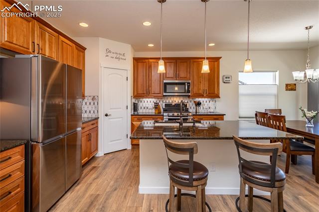 6432 Vistancia Avenue