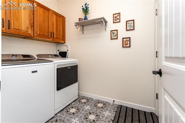 6432 Vistancia Avenue