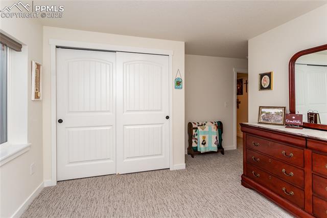 6432 Vistancia Avenue