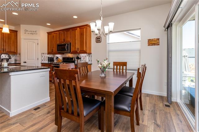 6432 Vistancia Avenue