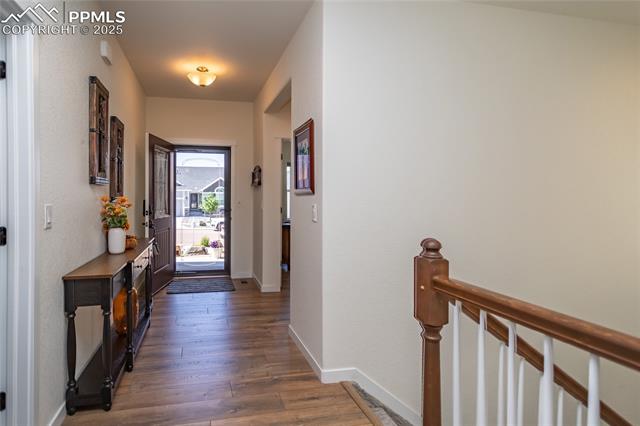 6432 Vistancia Avenue