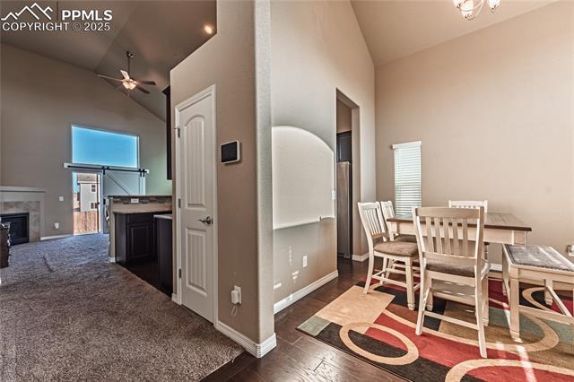 6031 Meadowbank Lane