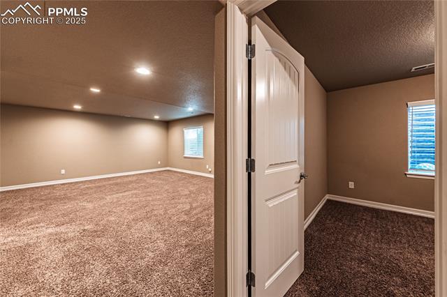 6031 Meadowbank Lane
