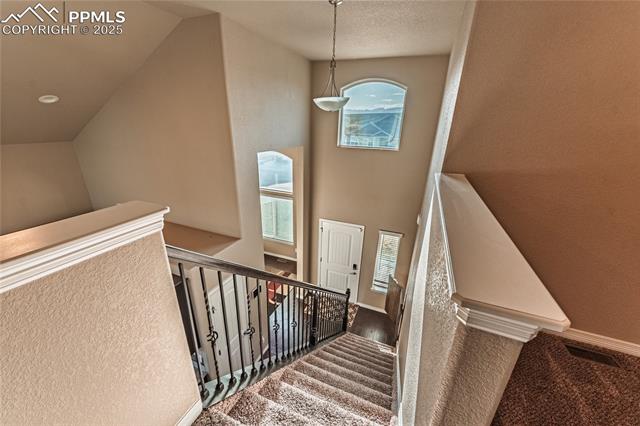 6031 Meadowbank Lane