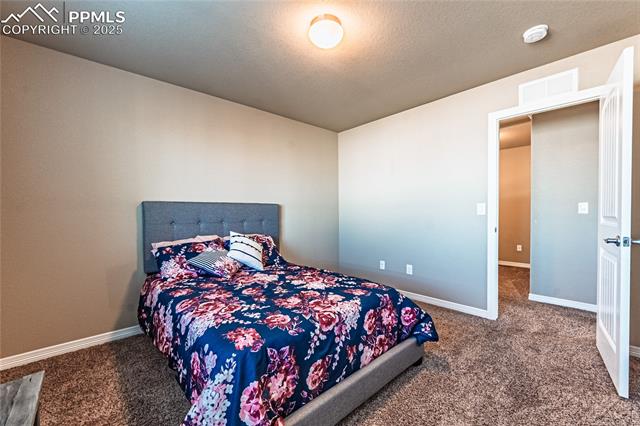 6031 Meadowbank Lane