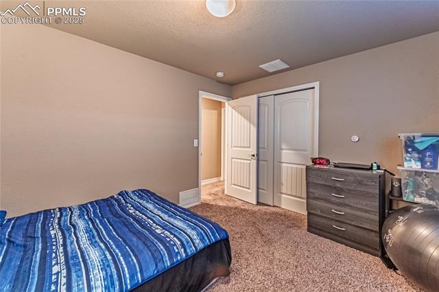6031 Meadowbank Lane