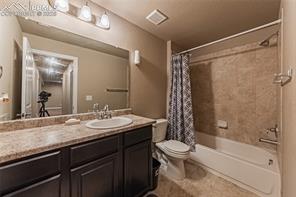 6031 Meadowbank Lane