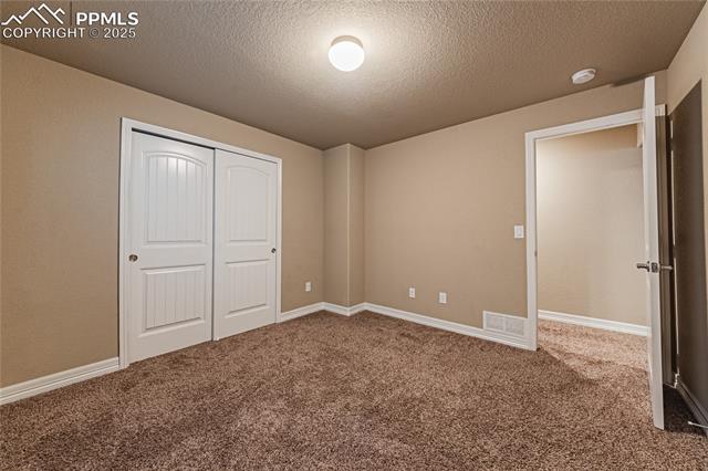 6031 Meadowbank Lane