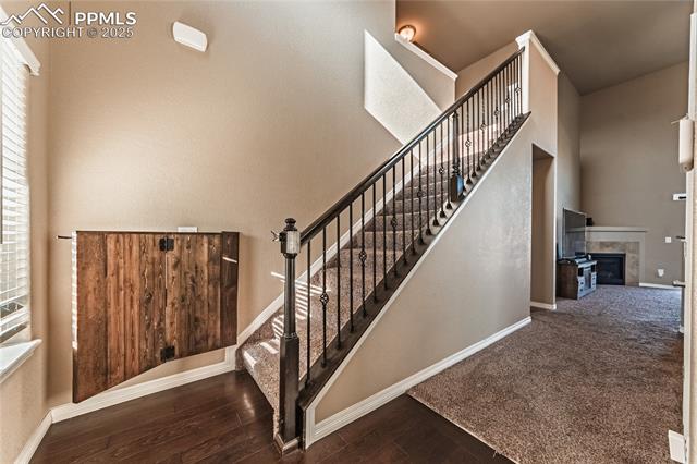 6031 Meadowbank Lane