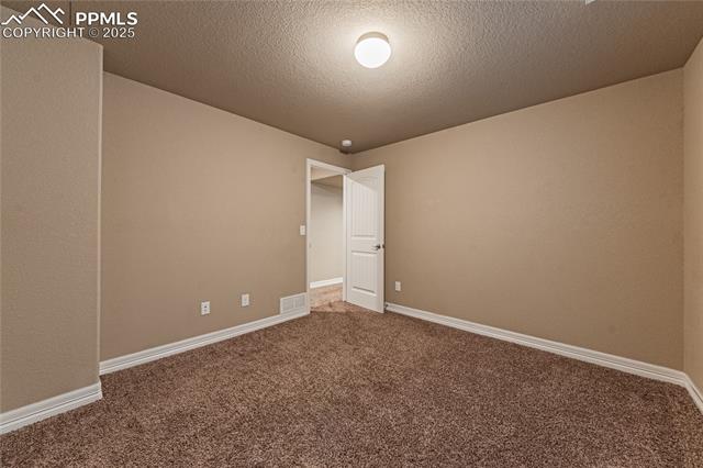 6031 Meadowbank Lane