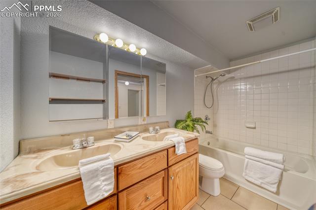 6135 Padre Court