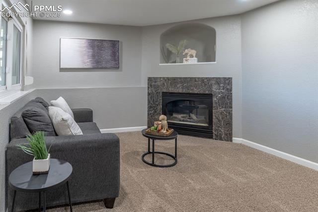 533 Griffith Way