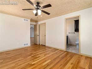 2211 Crestwood Lane