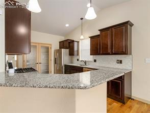 2211 Crestwood Lane